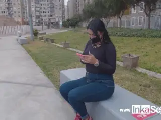 Super Ass Venezuelan Babe Caught on Rebound after Losing her Date on Tinder.