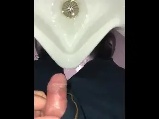 Pulling back Foreskin in Slow Motion just before taking a Piss, had to Stop, almost Caught Recording