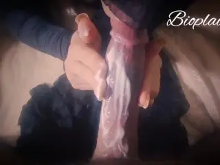 Have you ever Tasted a Creamy Blowjob ??? very Delicious.....مص ولحس زب مغربي كبير بطعم الكريما...