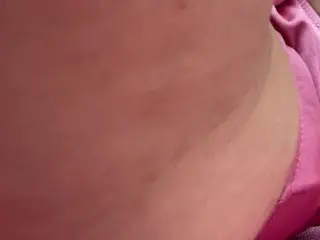 受付嬢の変わった角度からのオナニー