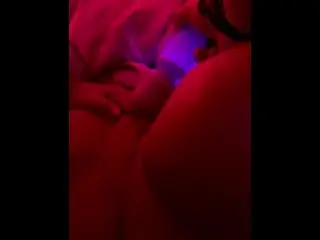 I made my GF Cum with a Vibrator (she Cummed Hard)