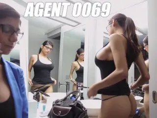 BANGBROS - Arab Secret Agent Mia Khalifa Takes BBC Bareback, she's on a Mission