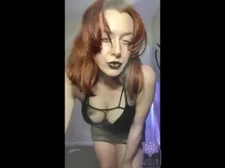 Hot Goth Dahlia Wolf Smoking Sexy Pussy and Tits