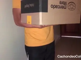 I FUCK THE DELIVERY GUY IN MY APARTMENT