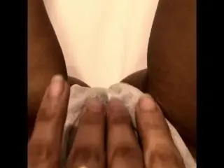 Me Pongo Cachonda Mientras me Depilan- Public