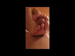 Footjob from a Teen huge Cumshot