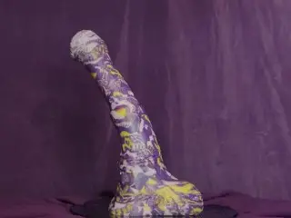 DirtyBits' Review - Chance Flared from Bad Dragon - ASMR Audio Toy Review