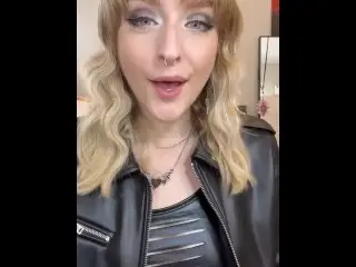 Wiinierox & her Besties Tiny Cock