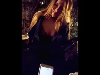 Using the Lovense Remote for make to Cum a Sexy Girl in Public