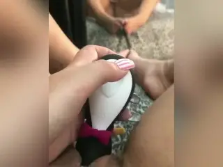 Amateur Jugando Con Mi Satisfyer, Coñito Mojado