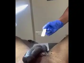 Nutted on Wax Lady while getting Exfoliating Massage!