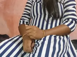 Nepali Girl Fucking at Hotel with her Bf/ मगर्नी केटि को पुति दुख्ने गरि चिकियो