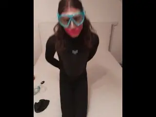 Trans Girl Enjoys Long Breathplay and Bondage Games in Wetsuit and Snorkel Mask until Orgasm