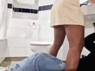 I Seduced the PLUMBER in a HOTEL Bathroom and got Fucked - UPSKIRT no PANTIES Flash