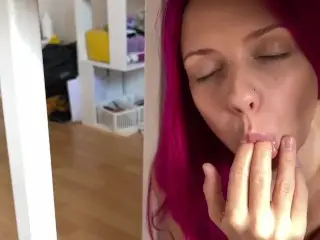 Quick Naughty Blowjob under the Table