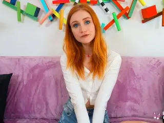 Real Teens - Blue Eyed Ginger Teen Scarlet Skies Demonstrates her Skills in her first Porn Casting