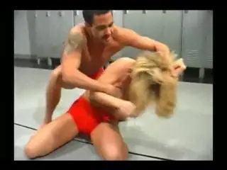 Bimbo wrestling