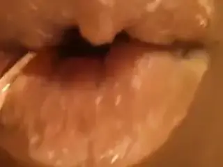 Mistress Onyx - Lipstick Fetish - So many suckers