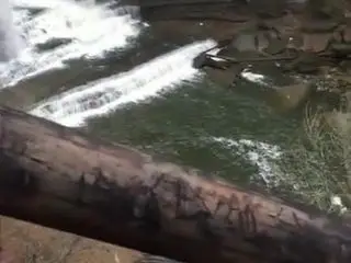 Blowing her boyfriend outside