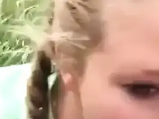 wife cheating on husband in public park