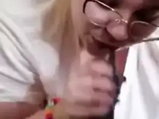 Nerdy BBW With Glasses Gives Incredible Blowjob And Handjob