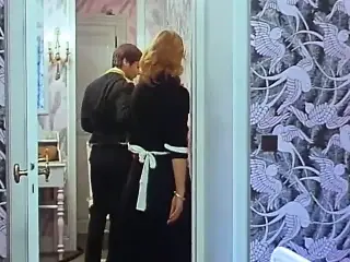 Les Bas de soie noire (1981)