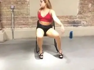 Melisa Pole Dance