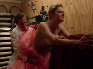 Kate Miner - ''Shameless'' s9e01
