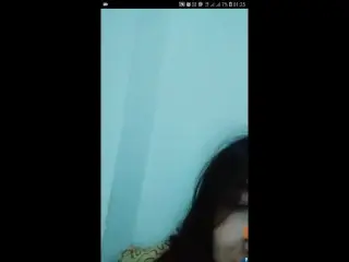 gogo live cewek kurus pamer nenen