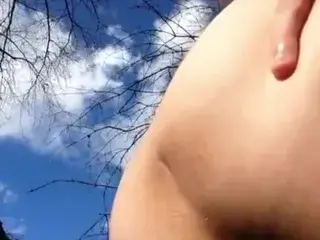 Outdoor farts and winking the stink