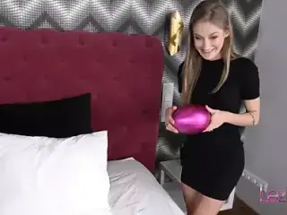 Tiffany Tatum spends Easter with her girlfriend, fucking lik