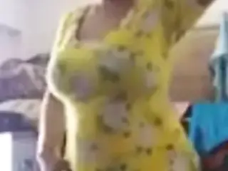 Desi wife hot dance