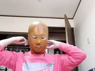 PutOn Rubber Mask pt.1