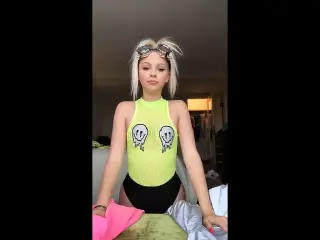 Jordyn Jones Sexy Live Vid