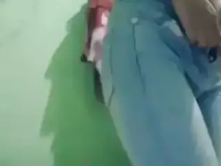 abg pamer badan bagus