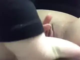 love to play with my pussy