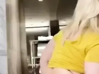 Sexy thick blonde