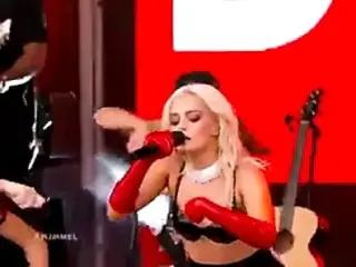 Gloves Bebe Rexha - No Broken Hearts Live (Jimmy Kimmel Live