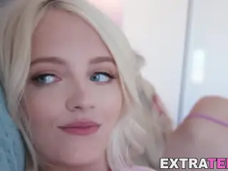 Petite lady Kate Bloom treated with fat cock and big facial