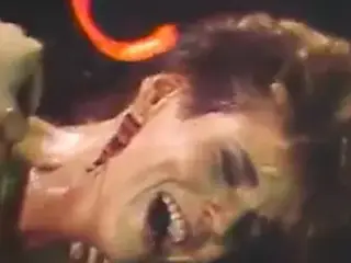 80s porn queen spreads her pussy wide then has hot fuck with four dudes