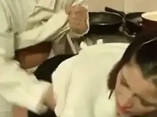 HYE Sexy Waitress Likes Cum On Her Ham !