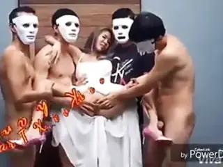 Young Thai Swingers Happy Gangbang