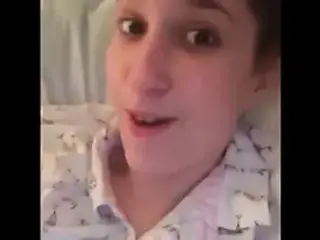 Amateur girl filming her farts