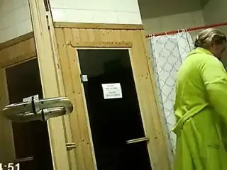 With a 59-year-old mature mother in the sauna.