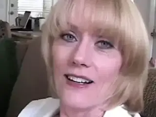 Amateur Blonde GILF Sucks Cock While On her Cell Phone