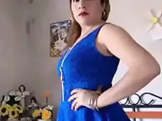 Perverted mature rimming her daughter's friend sex scandal