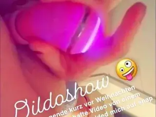 Laura german dildo show