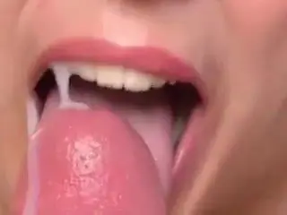 I love to suck!