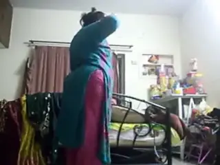 desi maa ki badi gand aur chuchi