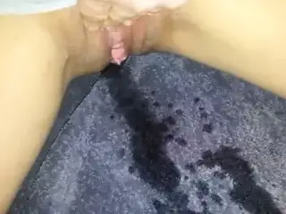 pee squirt multiple times